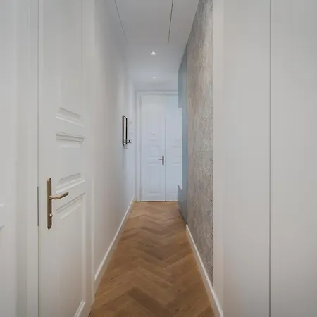 Apartment Palace Dlazdena - Stylish Centre